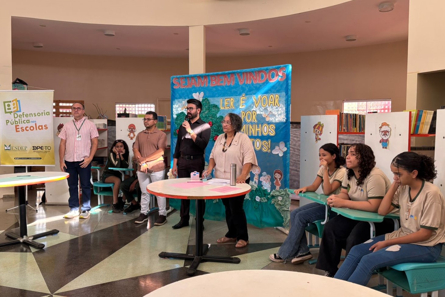 ETI Caroline Campelo é a primeira escola a receber ações do projeto Defensoria Pública nas Escolas