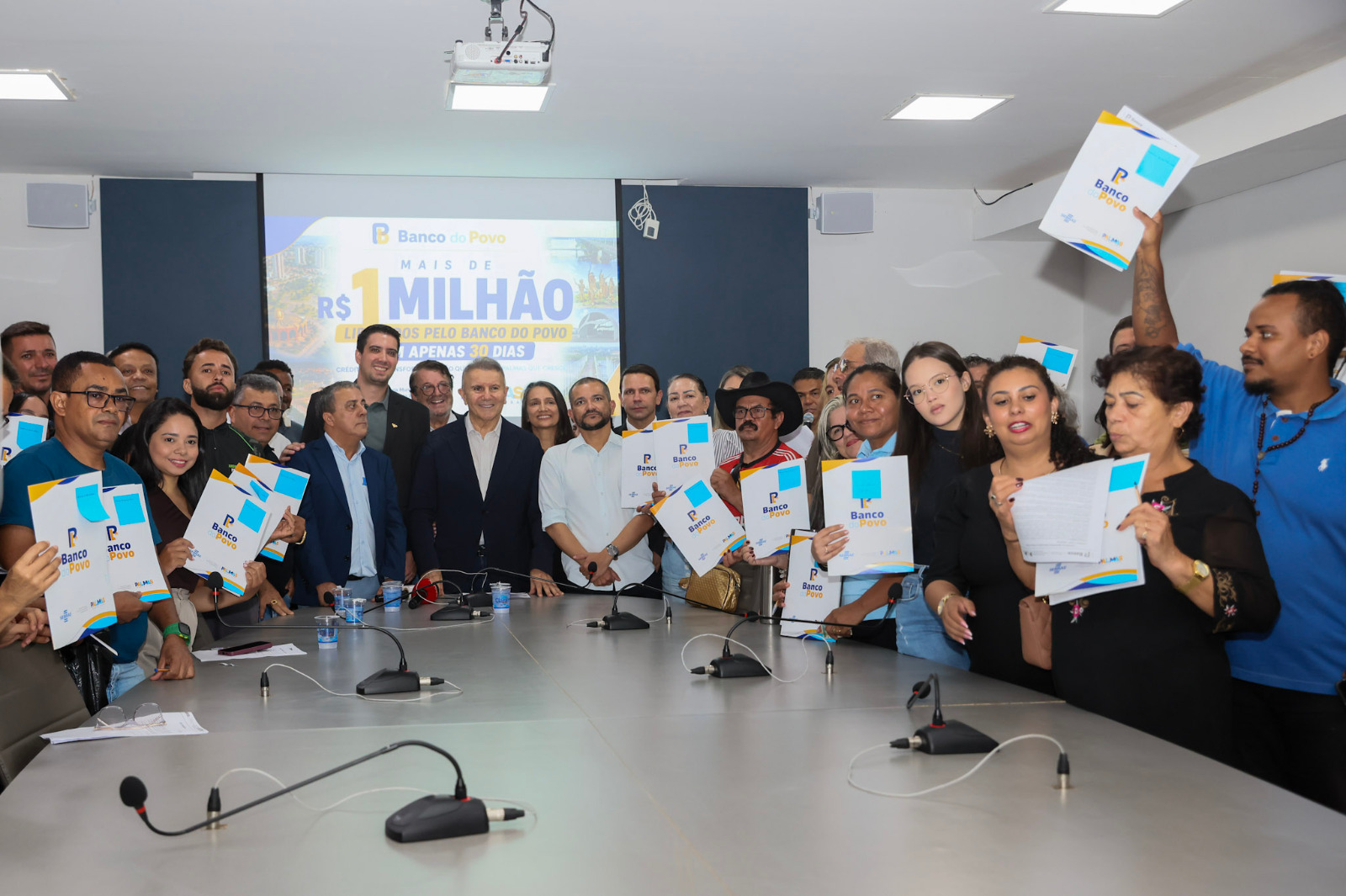 Banco do Povo ultrapassa R$ 1 milhão em crédito liberado em apenas 30 dias e fortalece pequenos negócios em Palmas