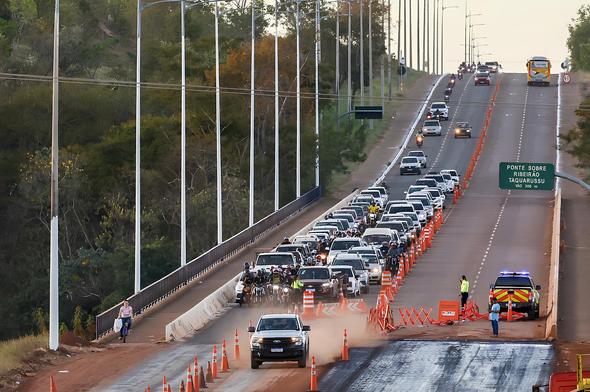 Agentes da Semobt participam de ação integrada e garantem agilidade no transporte de equipe de transplantes em Palmas