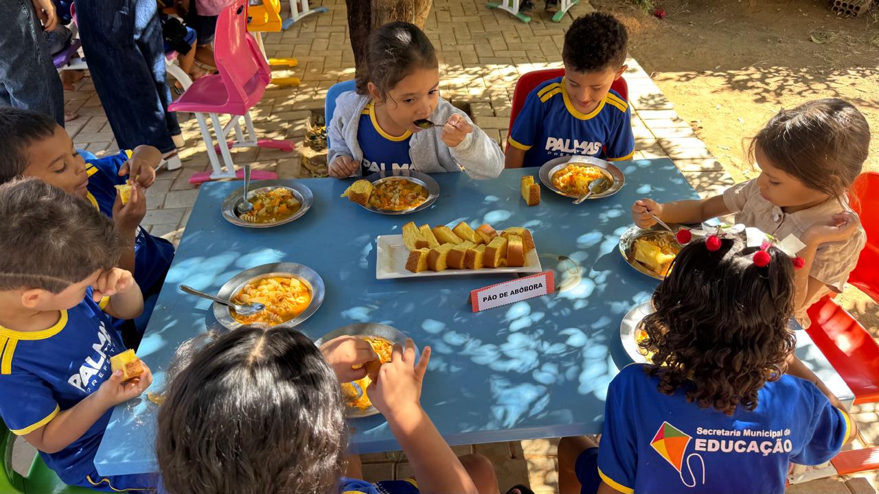 Cozinha experimental transforma sala de aula em espaço de descobertas no Cmei Contos de Fadas