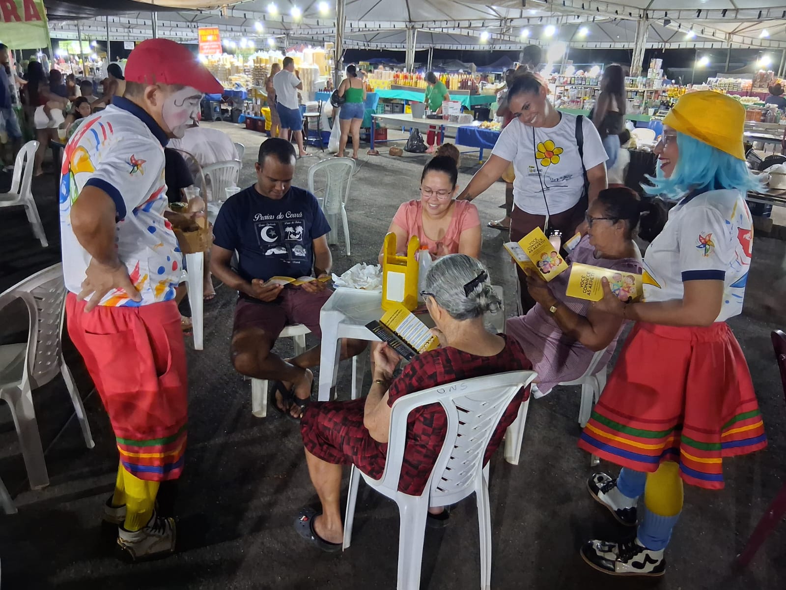 Prefeitura orienta sobre combate ao trabalho infantil na Feira do Jardim Aureny III