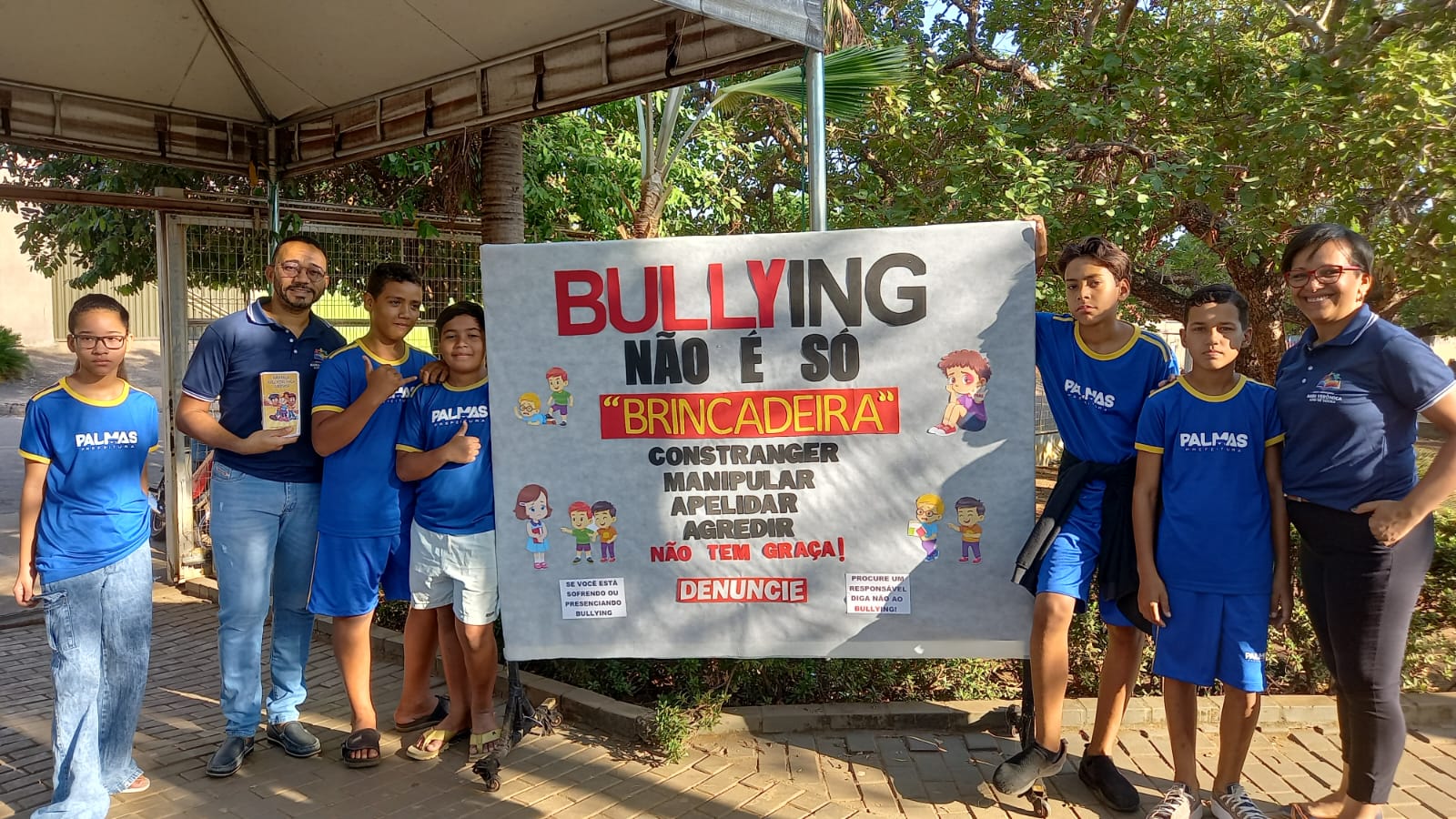 Escola Municipal Maria Verônica promove blitz de sensibilização contra o bullying