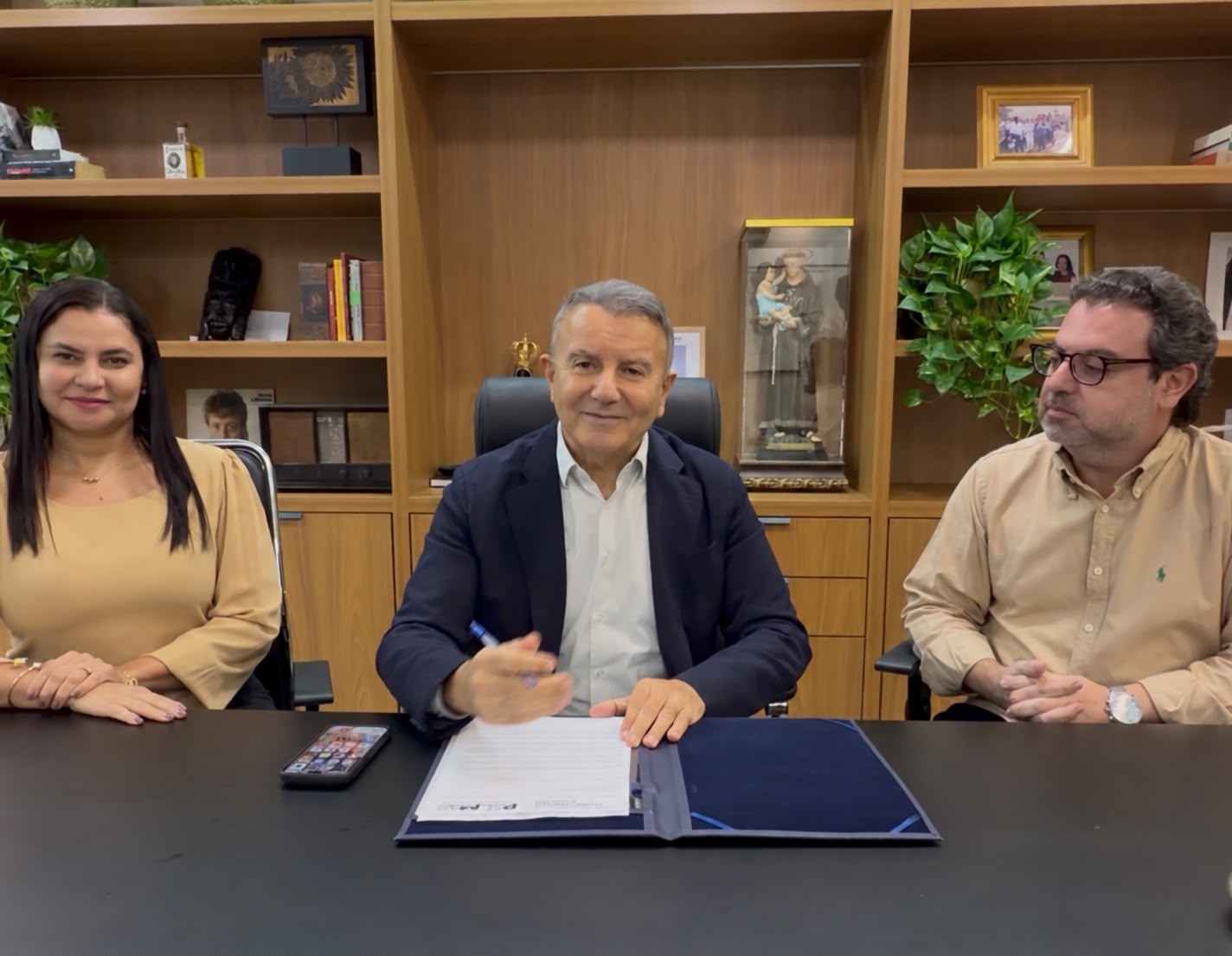 Prefeito de Palmas anuncia prorrogação da vigência do cadastro reserva da Educação por mais dois anos