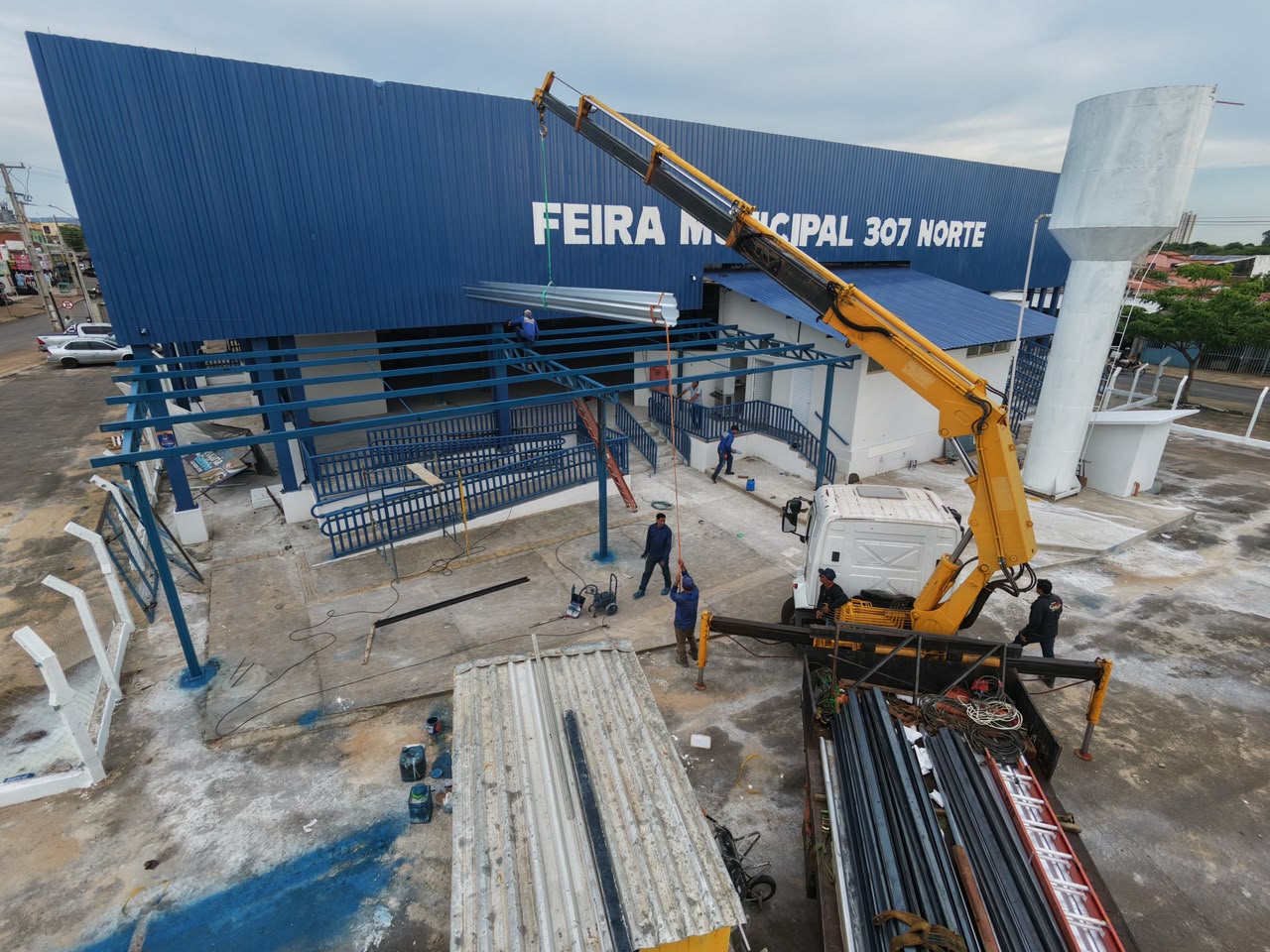 Obras de modernização das Feiras da Arno 33 e 71 ultrapassam 80% de execução