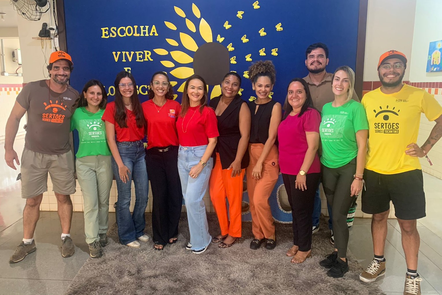 Equipe do Escola Municipal Degraus do Saber com os parceiros do  Instituto Sertões