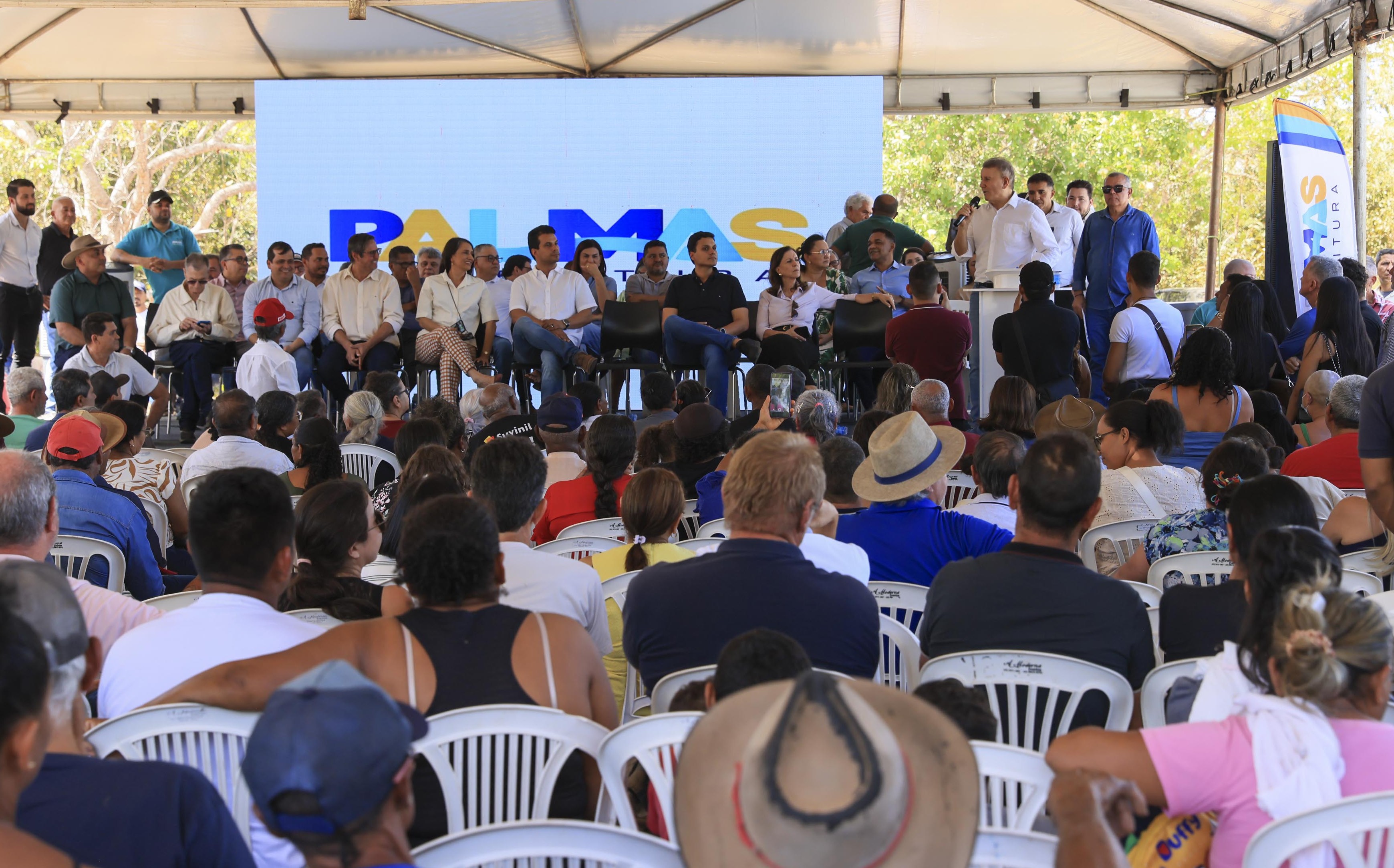 Prefeitura de Palmas inicia perfuração do primeiro poço do projeto Água no Campo