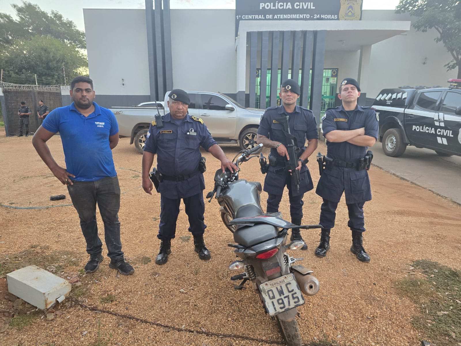 Motocicleta furtada abandonada no setor Sul é recuperada pela Guarda Metropolitana de Palmas