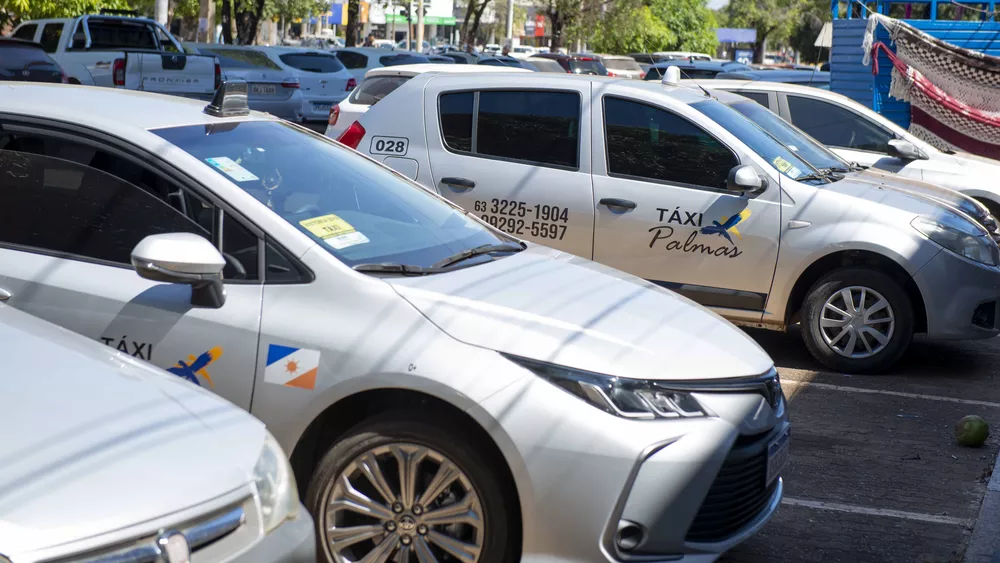 Taxistas têm até 30 de junho para fazer vistoria obrigatória dos veículos
