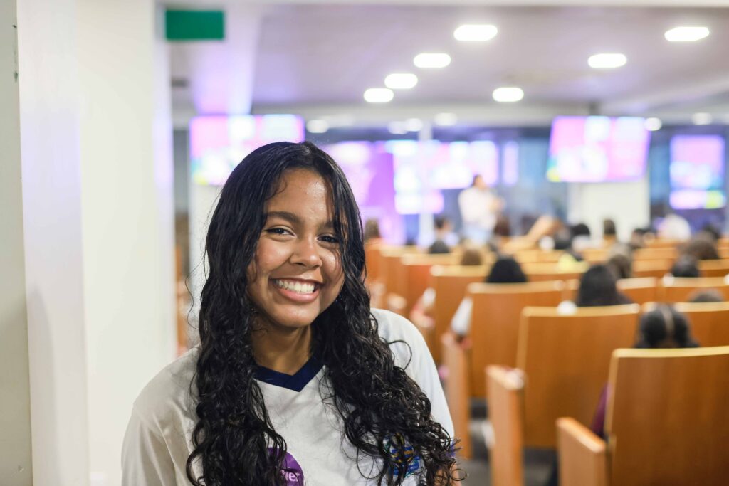 Estudante do 9º Geovana Pereira destacou a impôrtacia da conquista ao direito ao voto - Foto: Francisco Barros