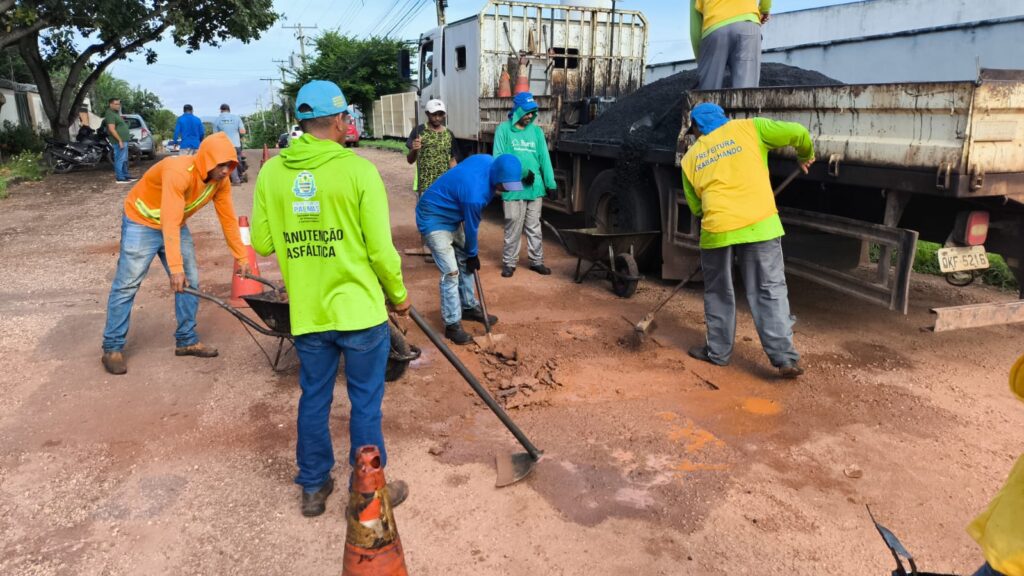 Manutenção de via na Arno 21 (203 Norte) - Foto: Divulgação