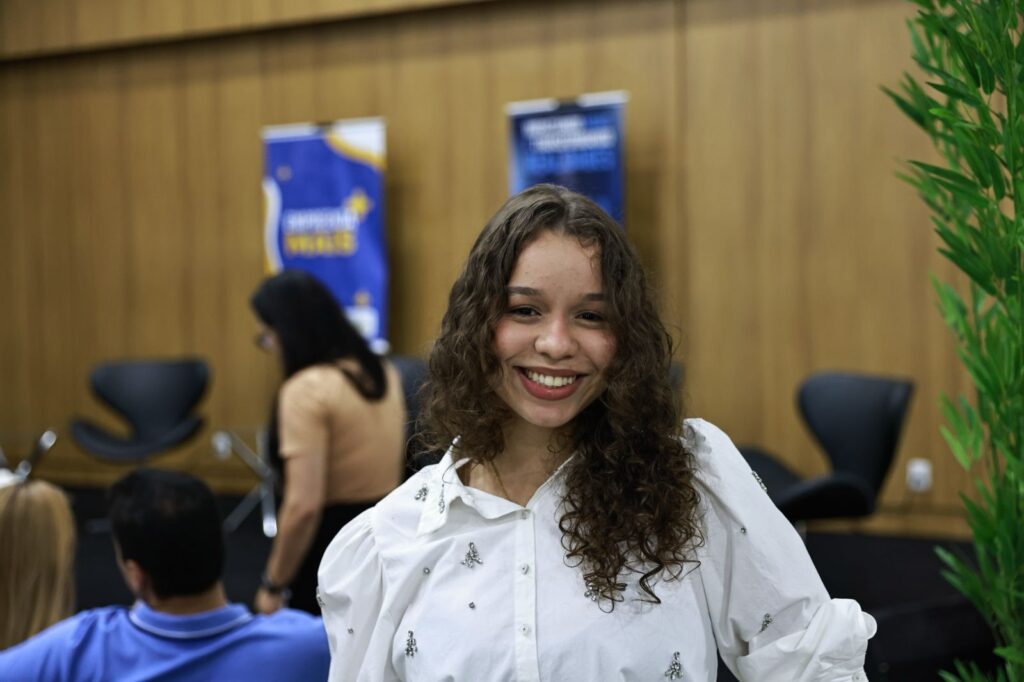 Jullia Abreu, formanda do curso Empreenda Mais. Foto: Francisco Barros