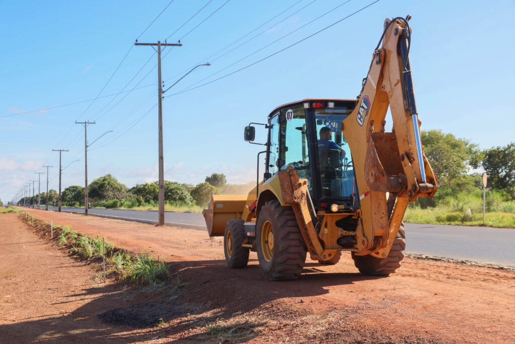 Após a conclusão do recapeamento, Secretaria de Infraestrutura de Palmas dá início aos serviços para melhoria da ciclovia - <br>Foto: Júnior Suzuki