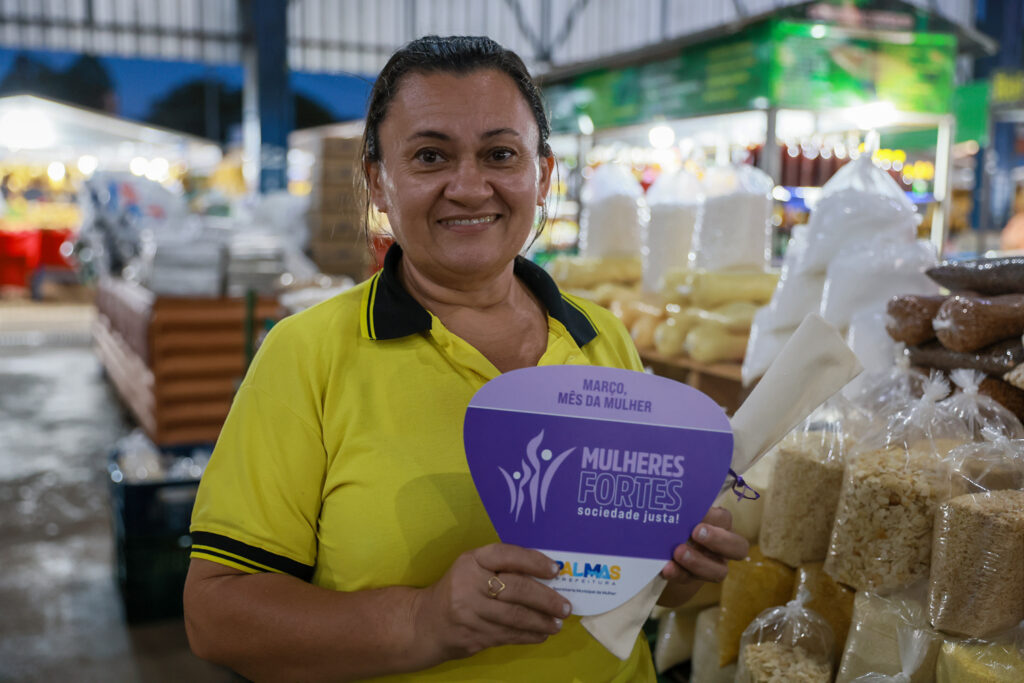 Zélia Peris de Magalhães, feirante - Foto: Lia Mara