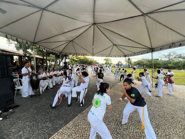 Palmas celebra a força feminina com apoio ao evento ‘Elas Na Capoeira’